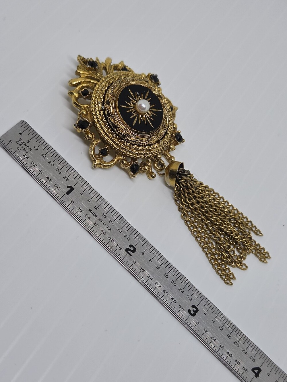 * Vintage Sphinx Victorian Revival SET Clip Earrings & Pin Brooch - Picture 2 of 15